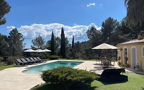 Villa Taradis